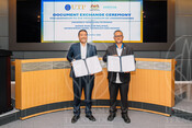 2025-12-10_Majlis Pertukaran Dokumen antara UTP dan Agensi Nuklear Malaysia