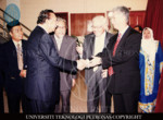 2001-08-18_Convocation Dinner - UTP 1st Convocation Ceremony,Celebrating A Vision_utpcopyright