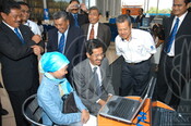 2007-04-16_Signing Ceremony UTP_TMnet