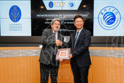 2023-11-15_MOU Signing Ceremony between Universiti Teknologi PETRONAS and Huaiyin Institute of Technology (HYIT), China