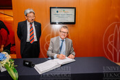 2023-08-22_Agreement Signing Ceremony between UTP and Arterran Asia Sdn Bhd at KL Convention Centre