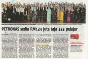 PETRONAS sedia RM134 juta taja 353 pelajar