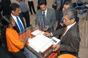 2007-04-16_Signing Ceremony UTP_TMnet