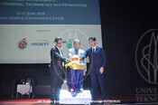 2010_06_15-17_ESTCON 2010